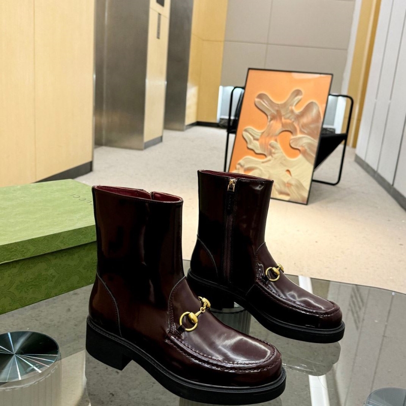 G*u*i boots